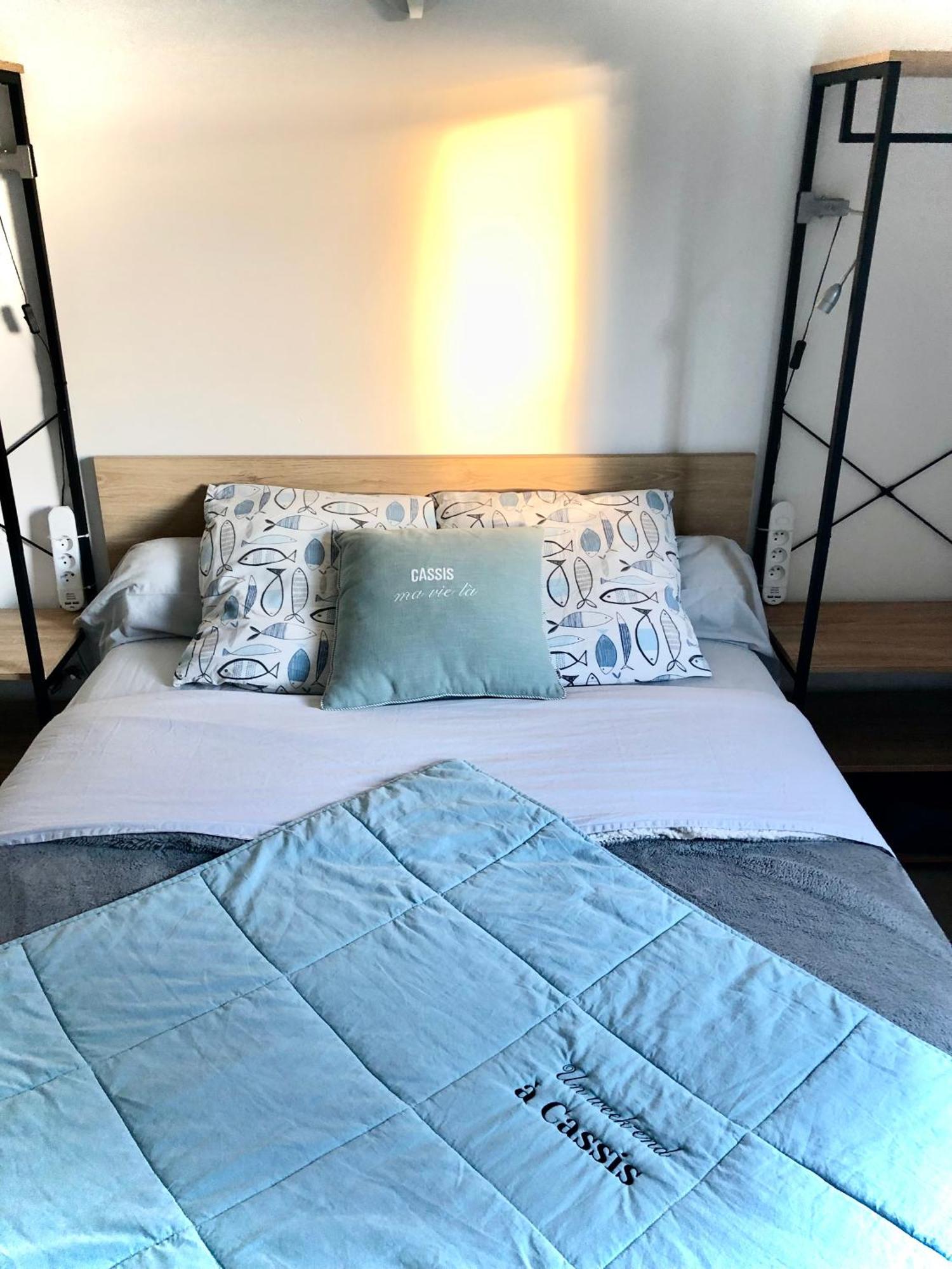 Cassis Ma Vie La Apartment ภายนอก รูปภาพ